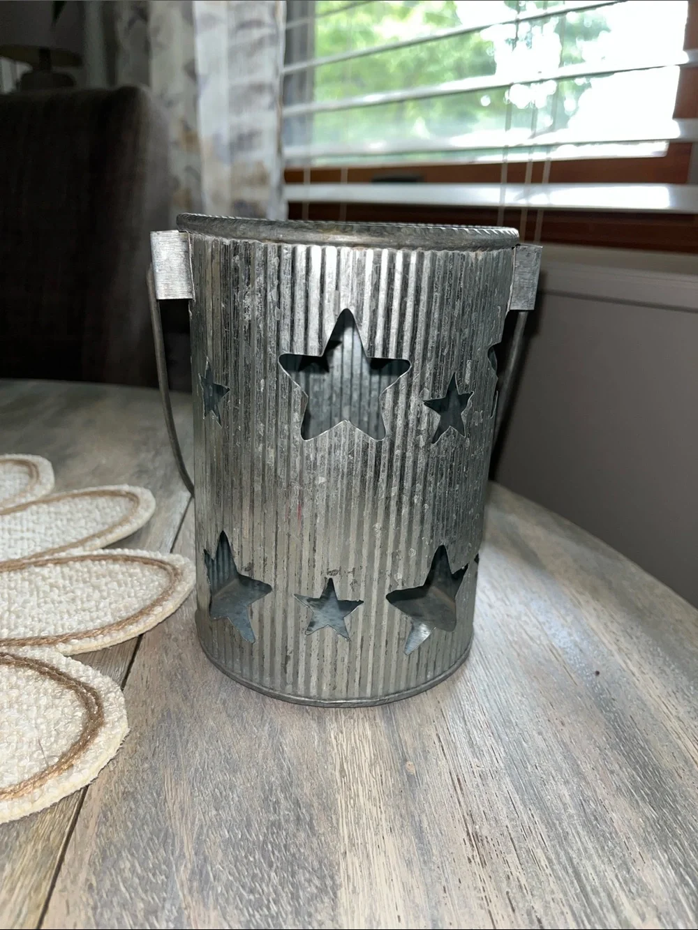 N/A decorative silver